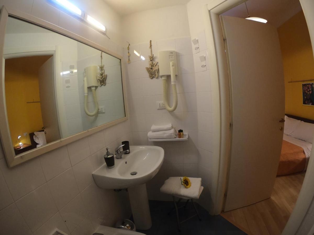 Valerie Hotel La Spezia Kültér fotó